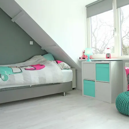 Zomerzon Holiday home *